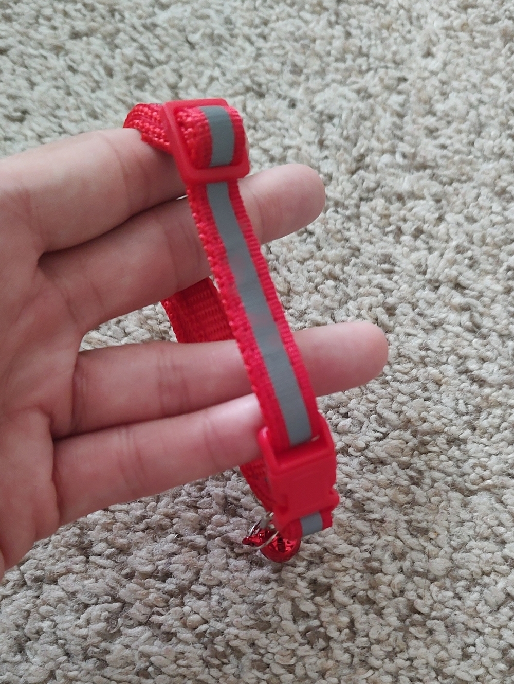 (8) Reflective Cat Collars - Picture 3 of 10